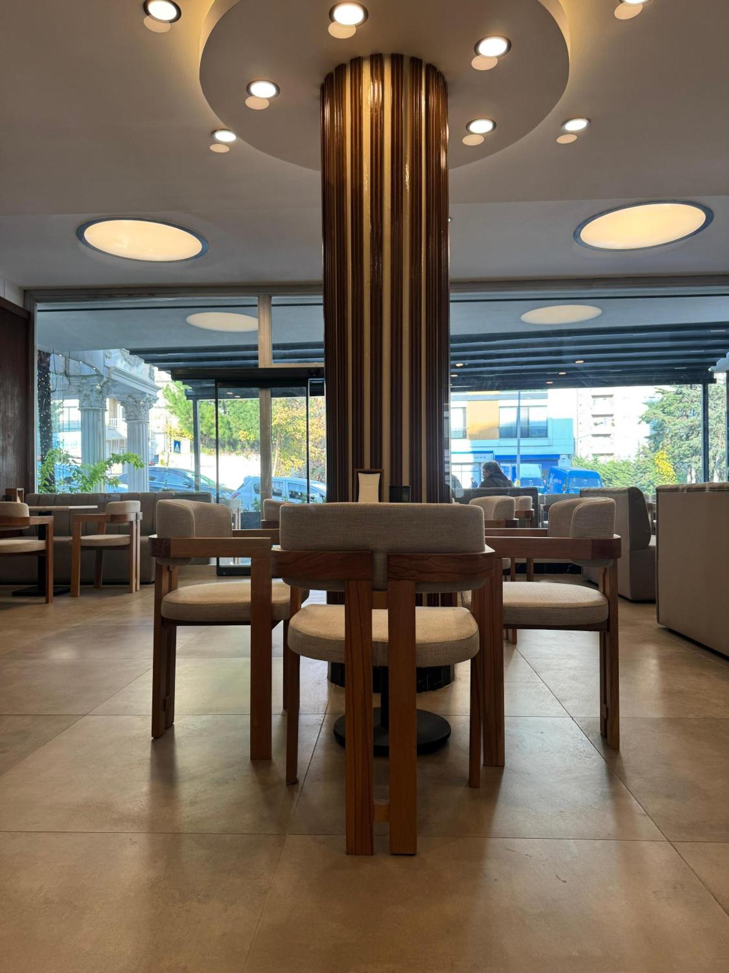 Istanblu Hotel Atasehir Istanbul Exterior photo