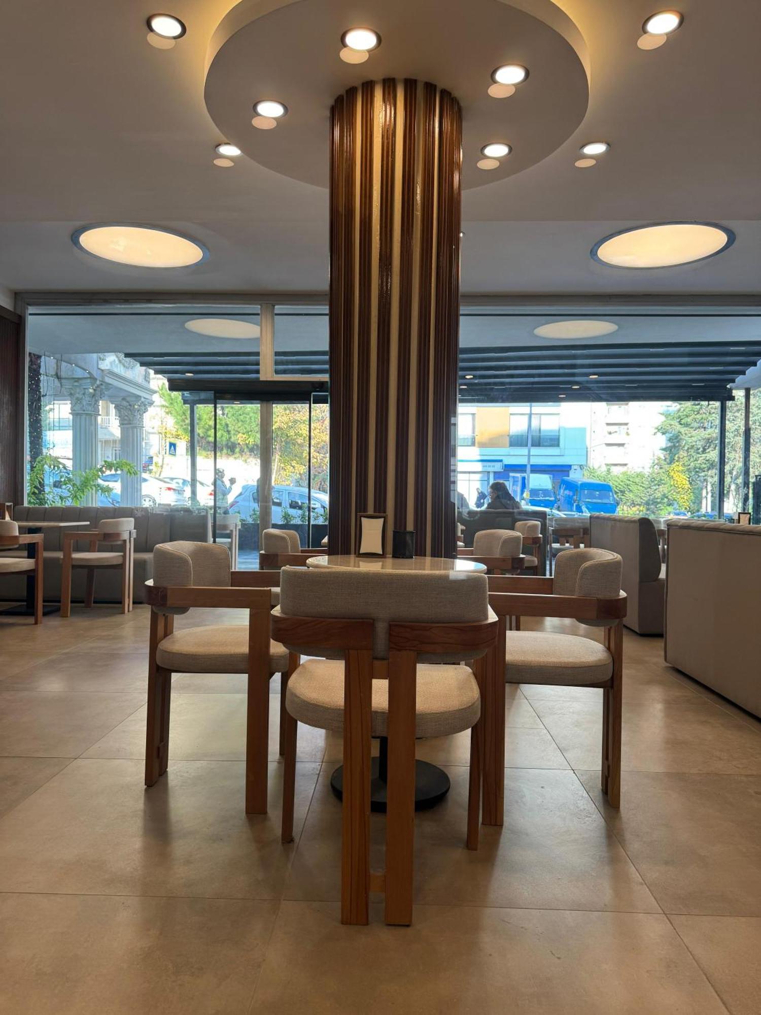Istanblu Hotel Atasehir Istanbul Exterior photo