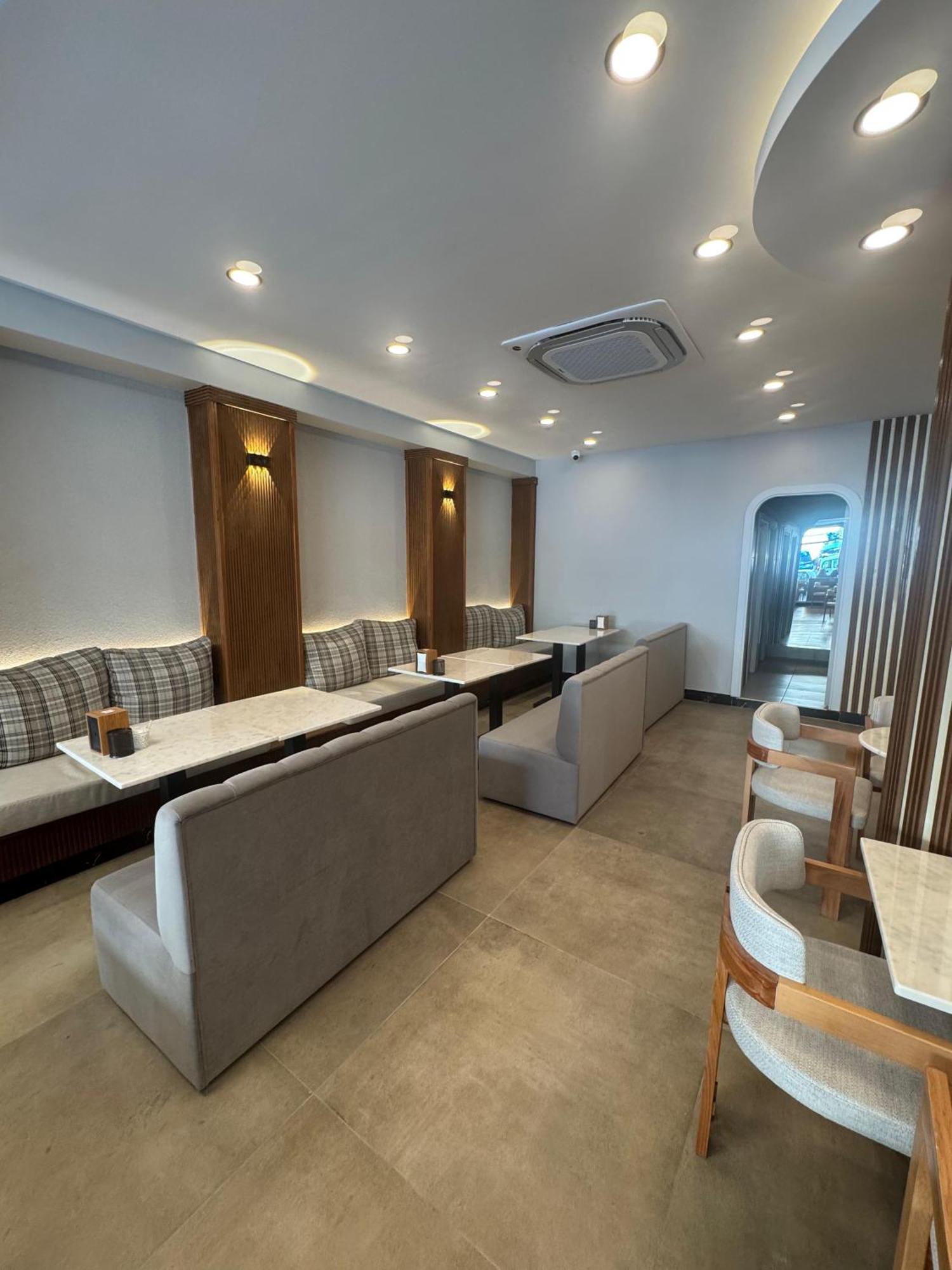 Istanblu Hotel Atasehir Istanbul Exterior photo
