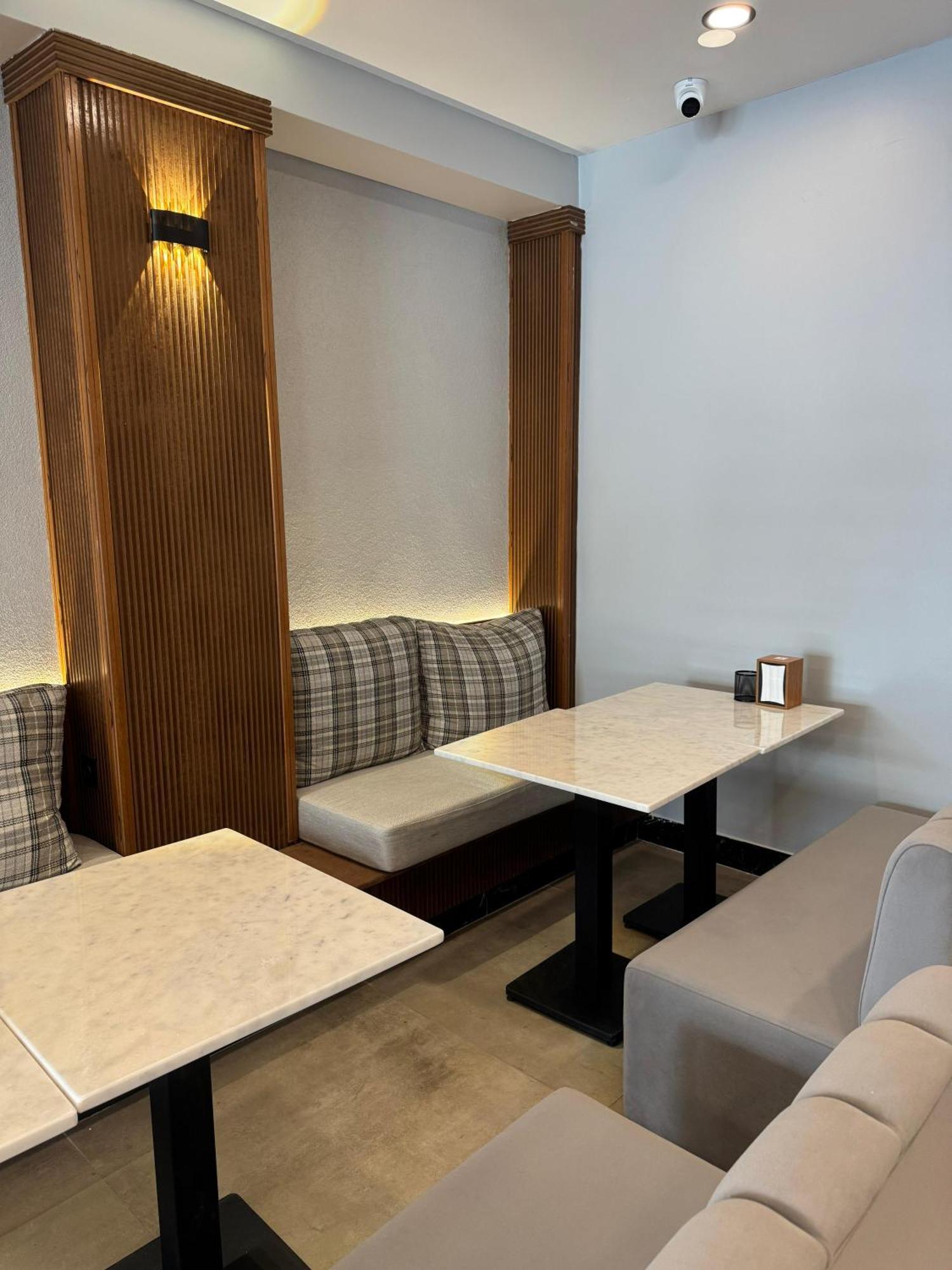 Istanblu Hotel Atasehir Istanbul Exterior photo